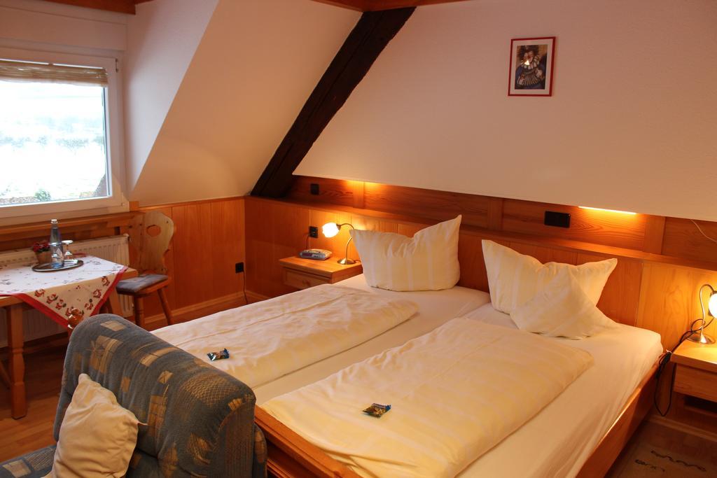 Landgasthof Zum Schuetzen Oberried  Camera foto