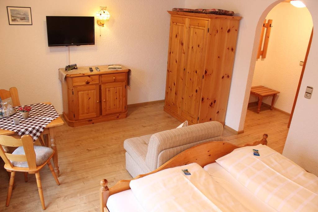 Landgasthof Zum Schuetzen Oberried  Camera foto