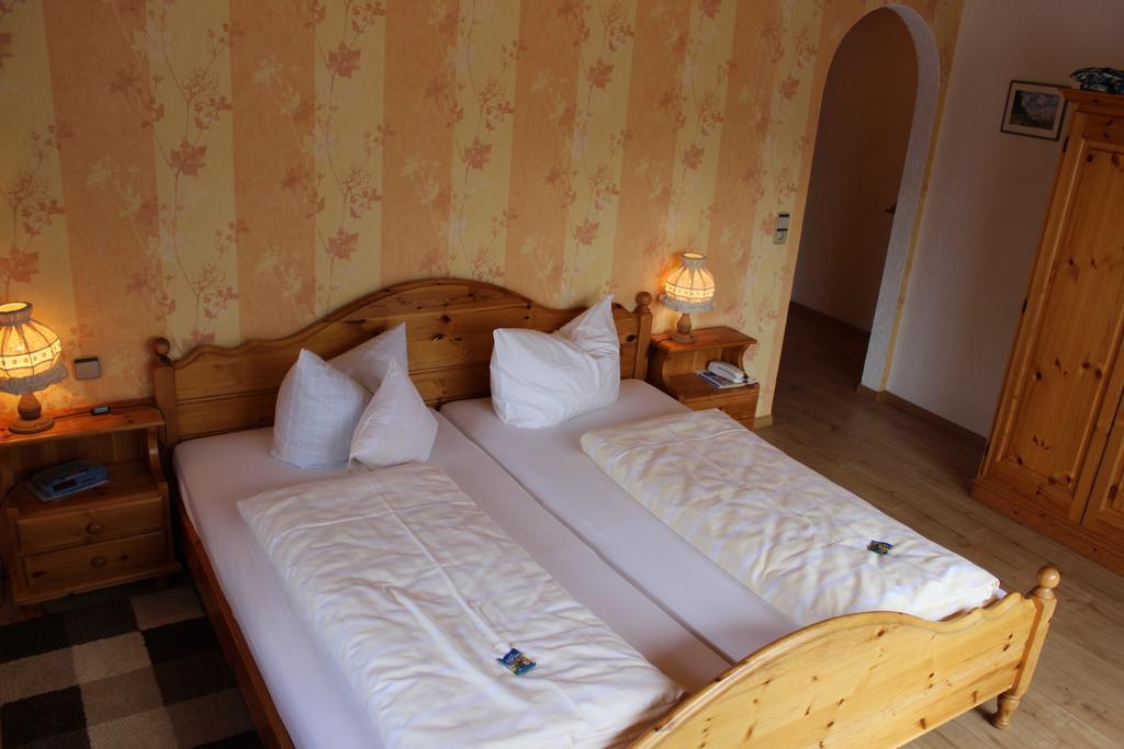 Landgasthof Zum Schuetzen Oberried  Camera foto
